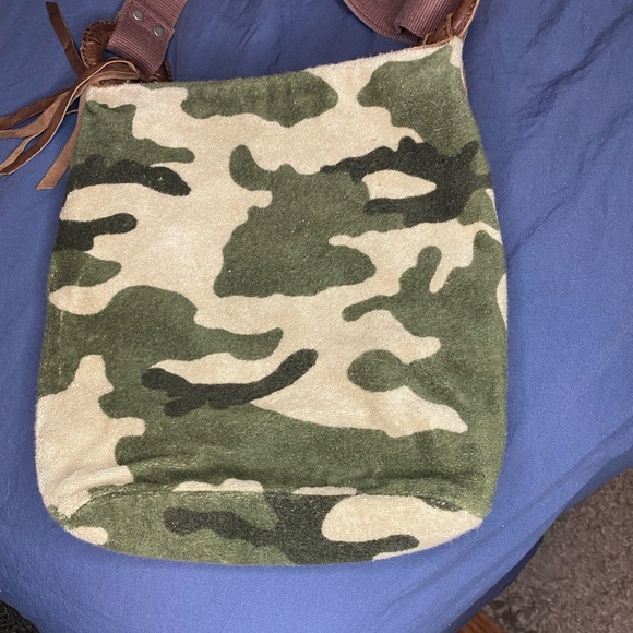 Vintage Y2K Juicy Couture crossbody - Picture 8 of 11